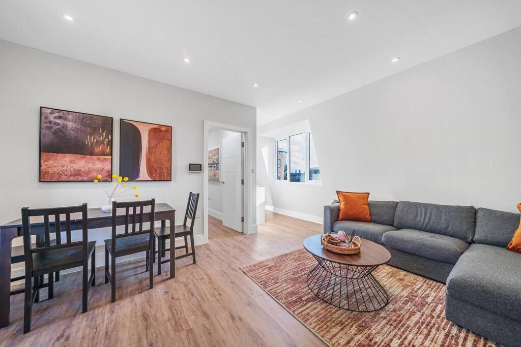 Apartamento Tranquil 2-Bed Oasis In Tooting 20 Min To Central Londres Exterior foto